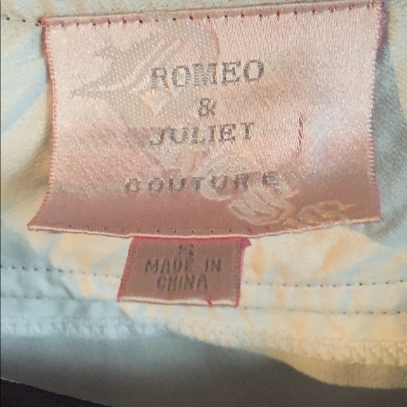 Romeo &Juliet Couture Dress - Picture 3 of 7